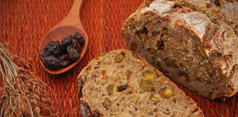 Date nut bread